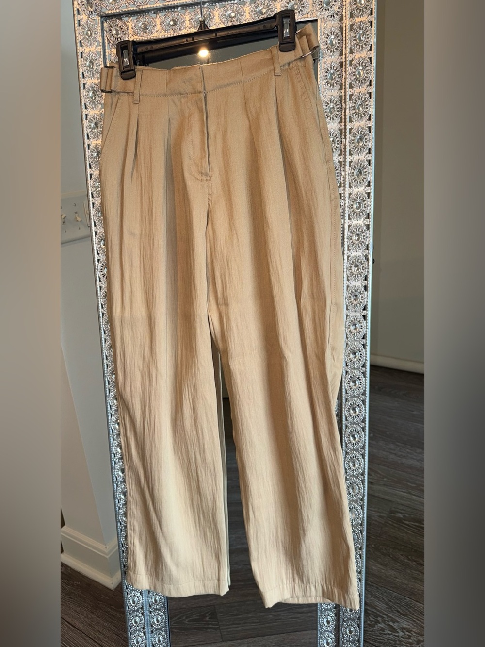 Dkny Light Beige Pleated Straight-Leg Chinos
